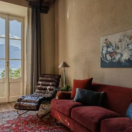 Issima - The Holiday home *
